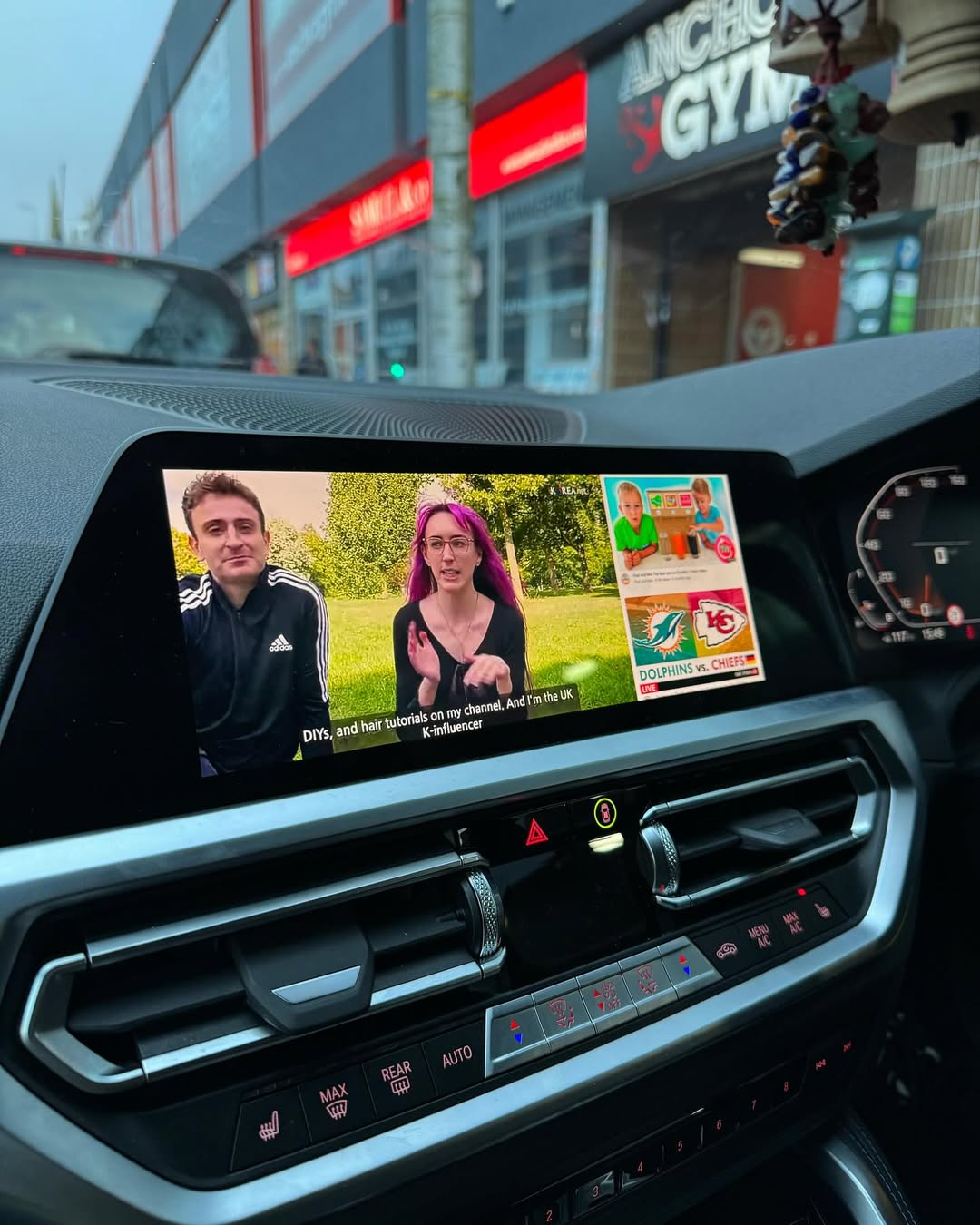 Youtube & Netflix AI-Box for BMW